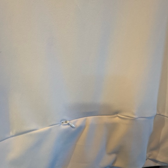 New white exercise jacket - Picture 6 of 6